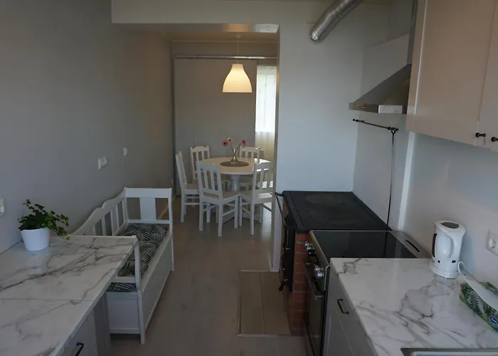 Sireli Kuelaliskorter Kaerdlas Kärdla